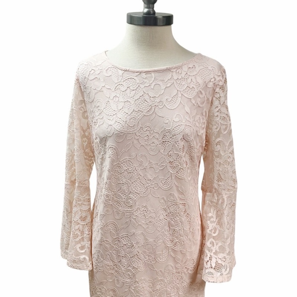 ALFANI Lace Dress Bell Sleeve SZ 6 Peach Feminine Spring Romantic Cocktail - Picture 3 of 8